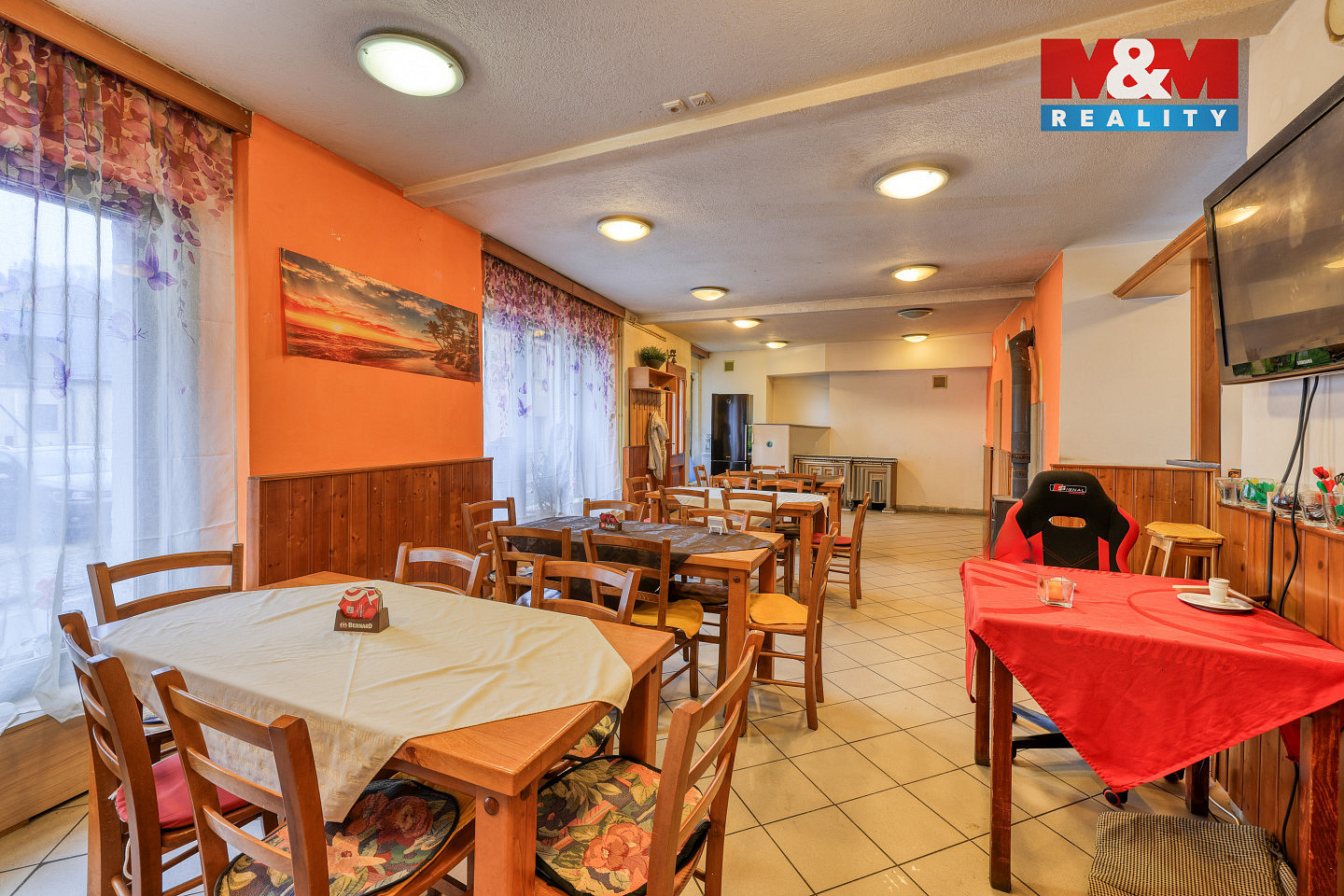 Prodej nájemního domu, činžáku 219 m² — photo 4