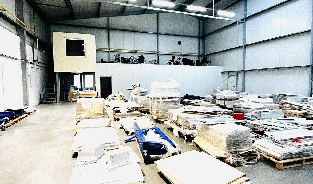Pronájem skladovacích prostor 5 000 m², Dubno – náhled fotky 7