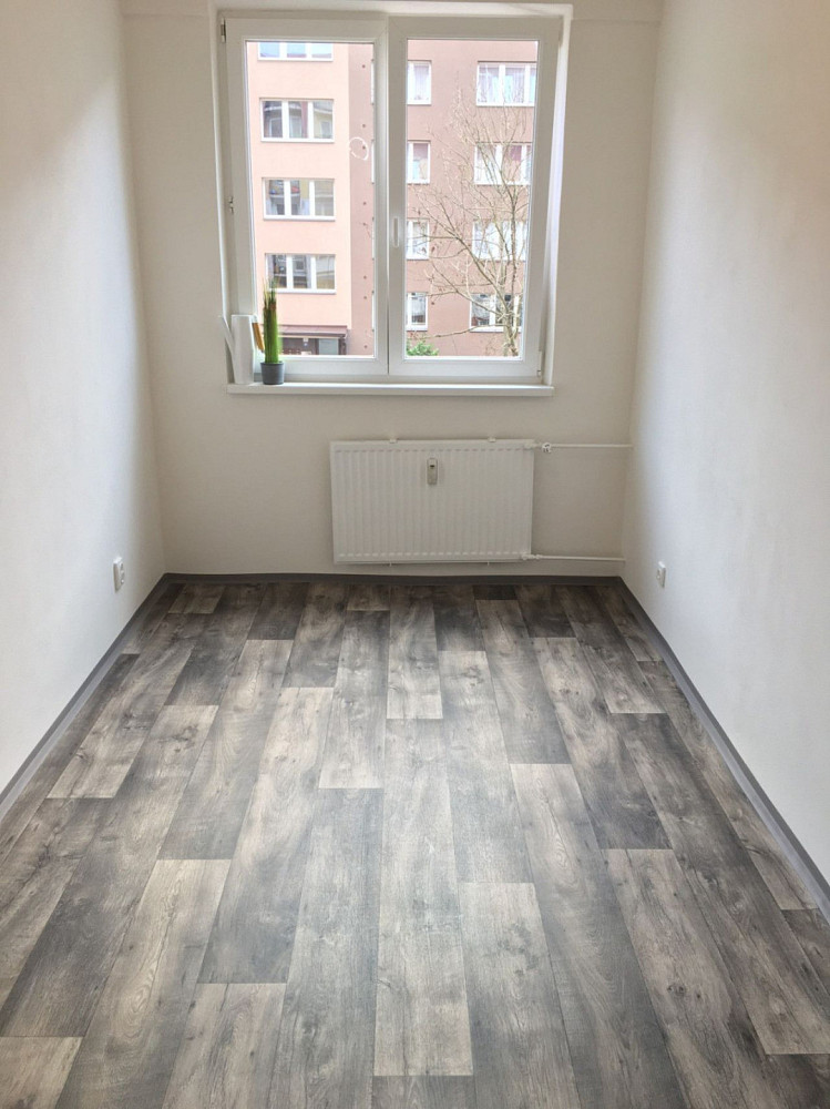 Pronájem bytu 2+1 44 m² – fotografie 4