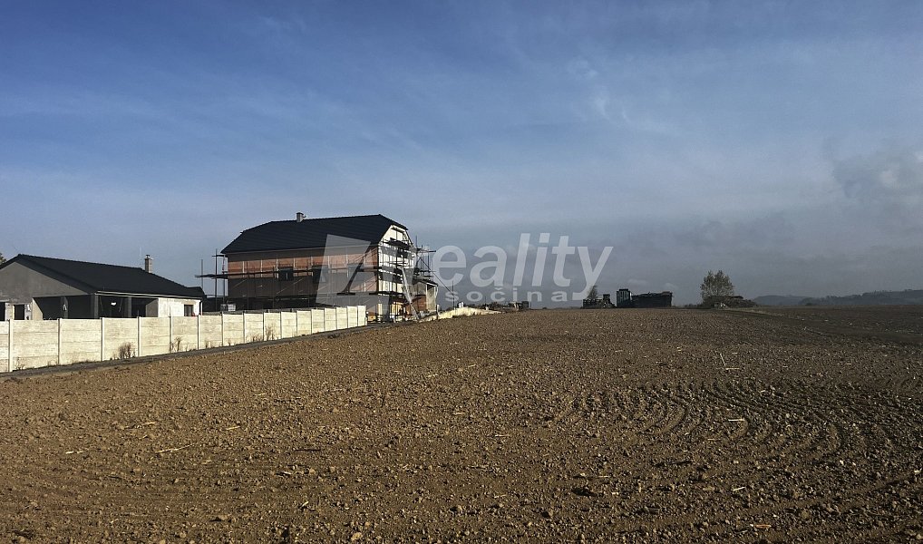 Prodej stavebního pozemku 1 004 m², Okříšky – náhled fotky 4