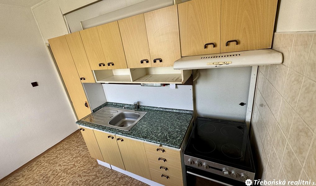 Prodej bytu 4+1 78 m², Jindřichův Hradec – náhled fotky 4
