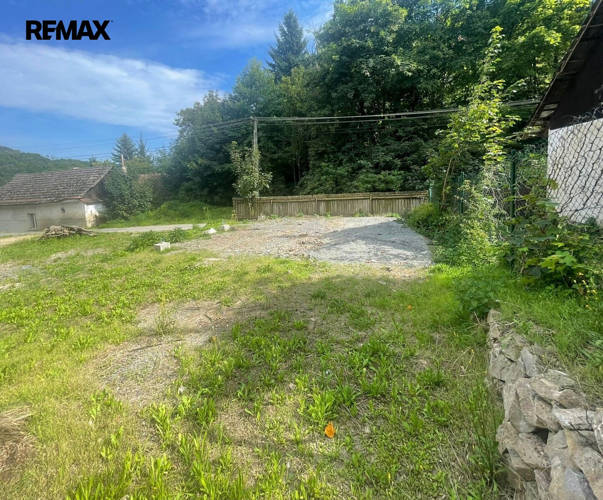 Prodej stavebního pozemku 1 144 m² – fotografie 4