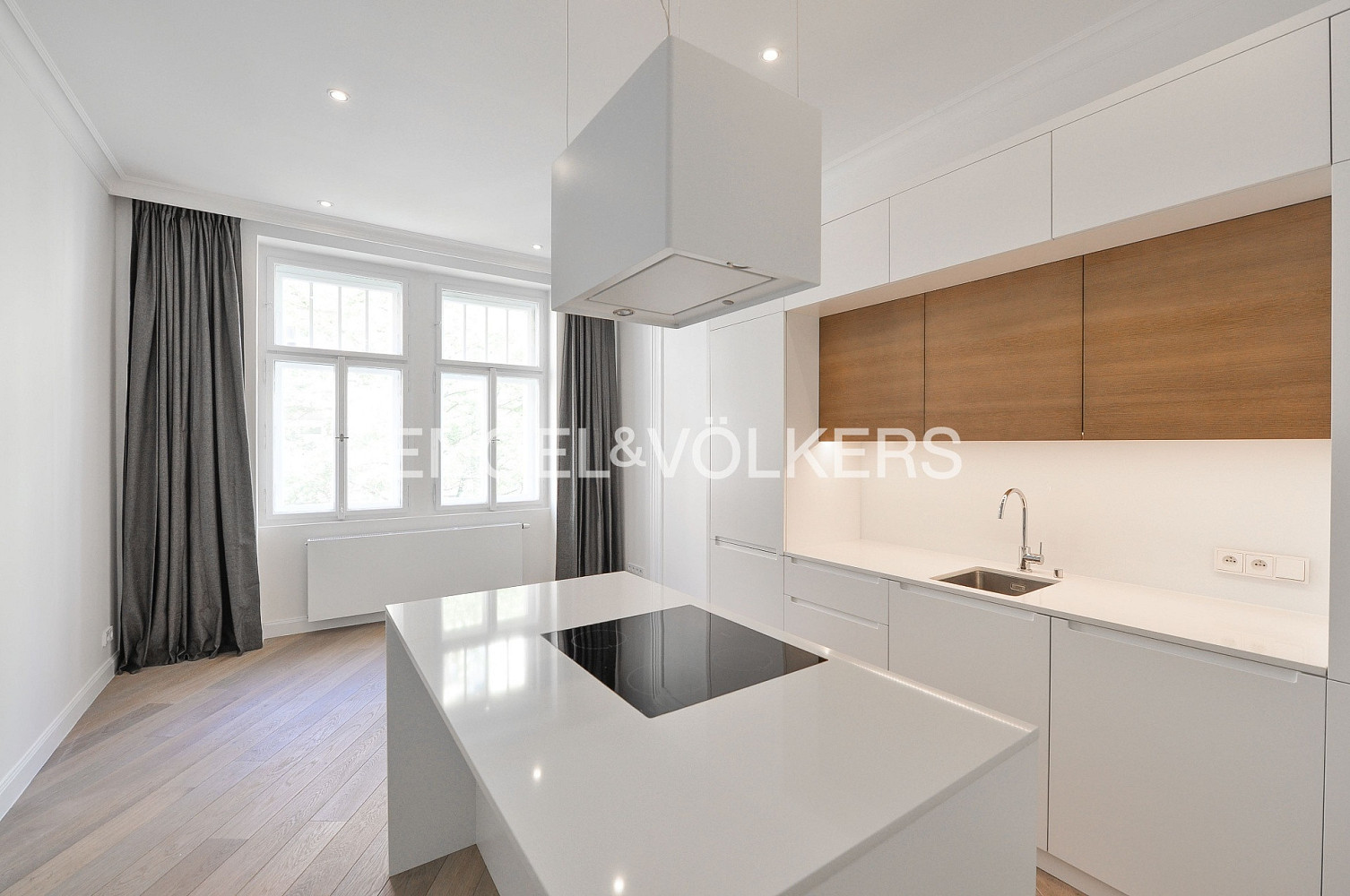 Pronájem bytu 2+kk 54 m²