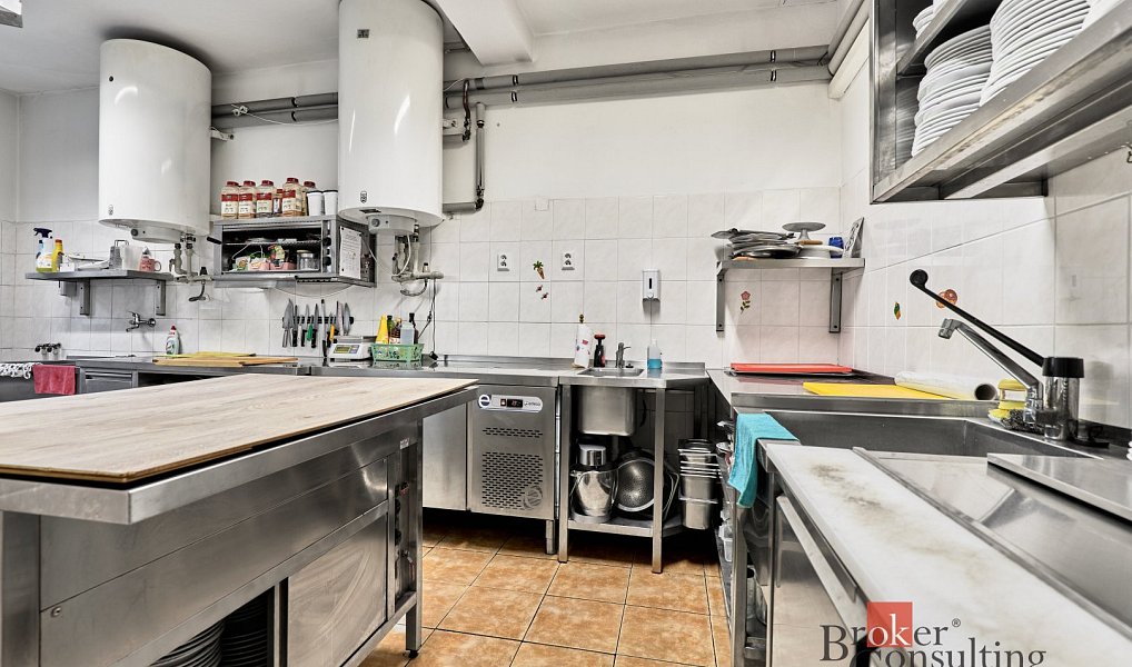 Prodej komerčního objektu (jiného typu) 800 m², Nejdek – náhled fotky 31