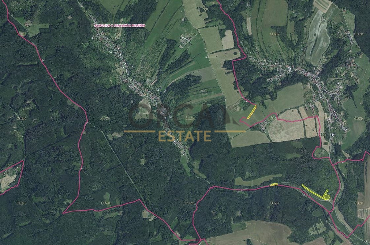 Prodej pole 9 416 m²