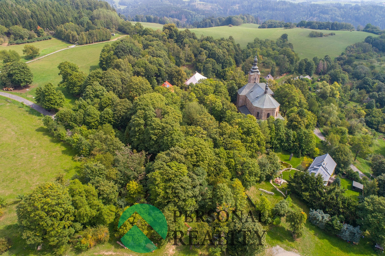 Prodej stavebního pozemku 1 500 m² – fotografie 4