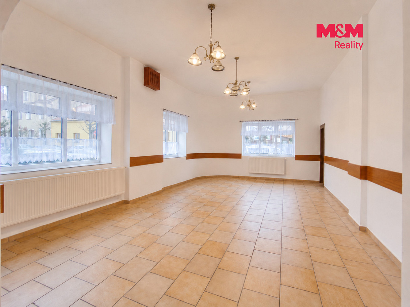 Pronájem obchodních prostor 88 m² – fotografie 4
