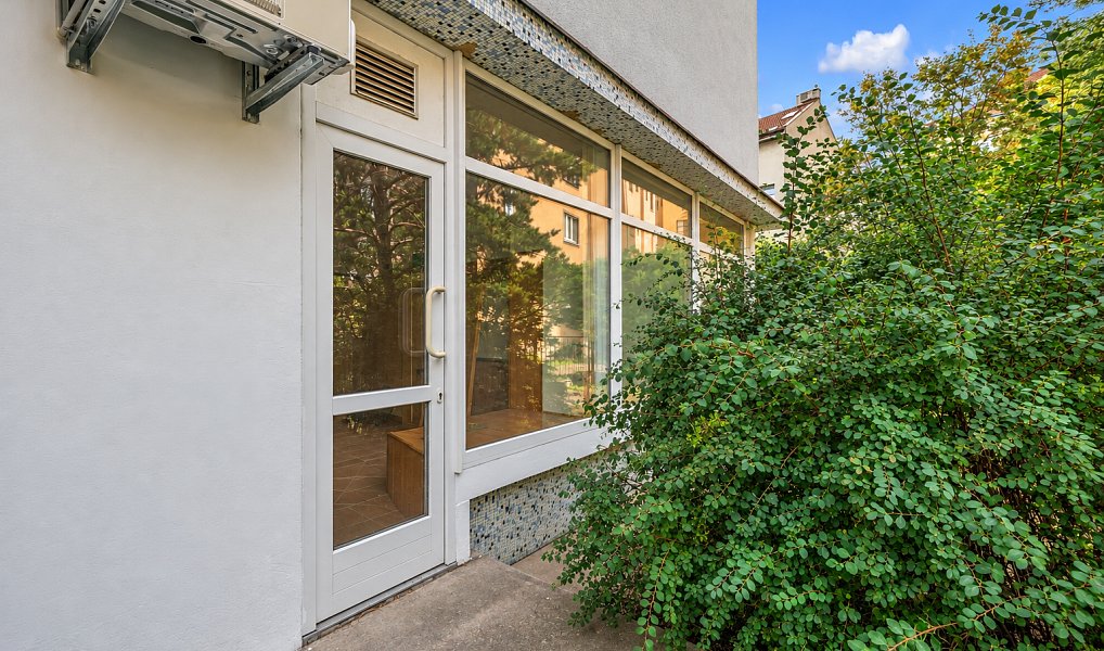 Prodej obchodních prostor 65 m², Pardubice – náhled fotky 12