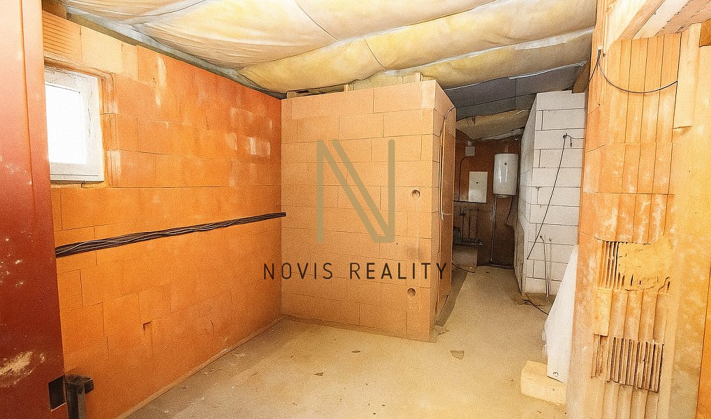 Prodej domu 200 m² s pozemkem 869 m², Blovice – náhled fotky 25