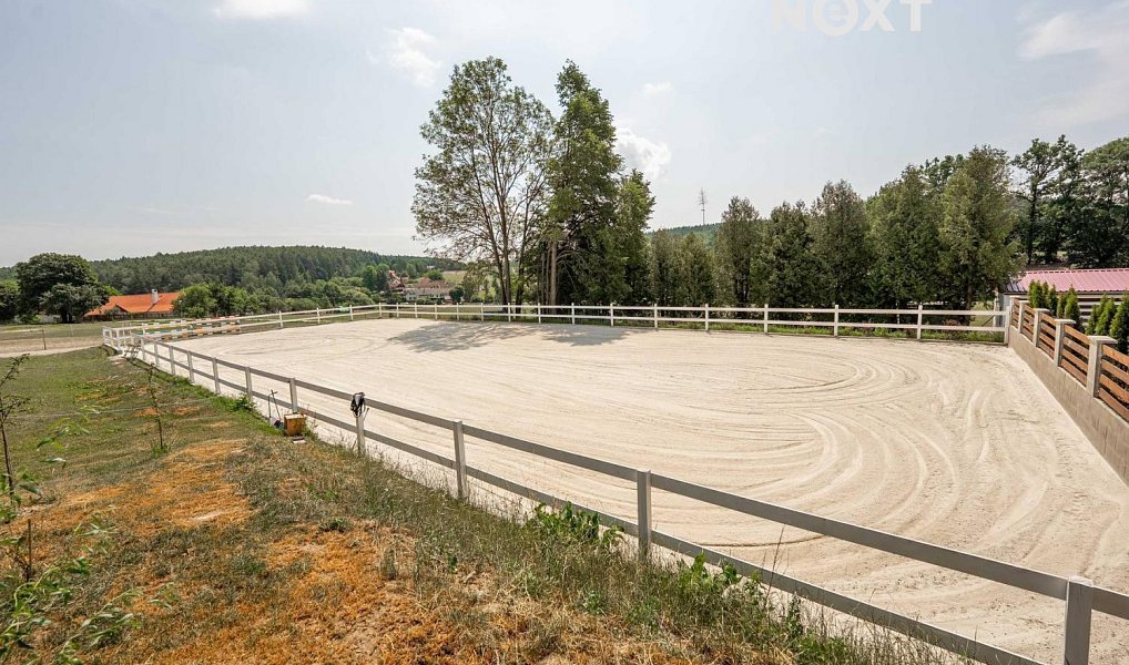 Prodej ubytovacího objektu 550 m², Všemyslice – náhled fotky 11