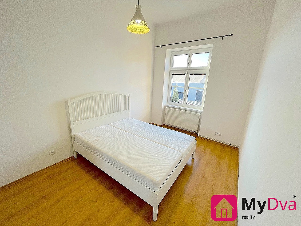 Pronájem bytu 3+kk 68 m² – fotografie 4