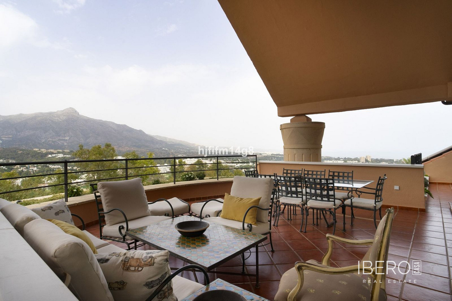 Piso 5+kk – Marbella, Nueva Andalucía - Vista 3
