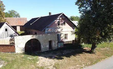 Prodej chaty/chalupy 654 m² s pozemkem 4 153 m², Trojovice, okres Chrudim