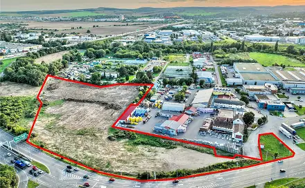 Prodej komerčního pozemku 5 000 m², Brno