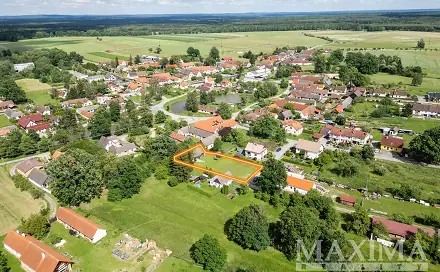 Prodej stavebního pozemku 1 085 m², Třeboň - Branná, okres Jindřichův Hradec