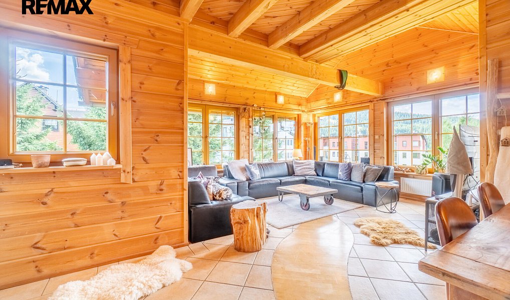 Prodej domu 195 m² s pozemkem 604 m², Loučná pod Klínovcem – náhled fotky 12