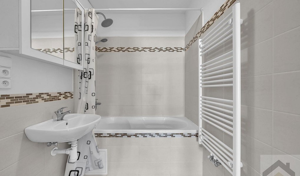 Prodej domu 295 m² s pozemkem 283 m², Litomyšl – náhled fotky 7