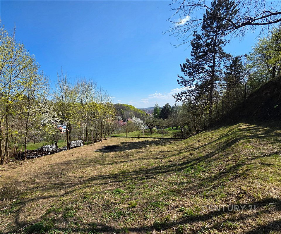 Prodej zahrady 1 147 m²