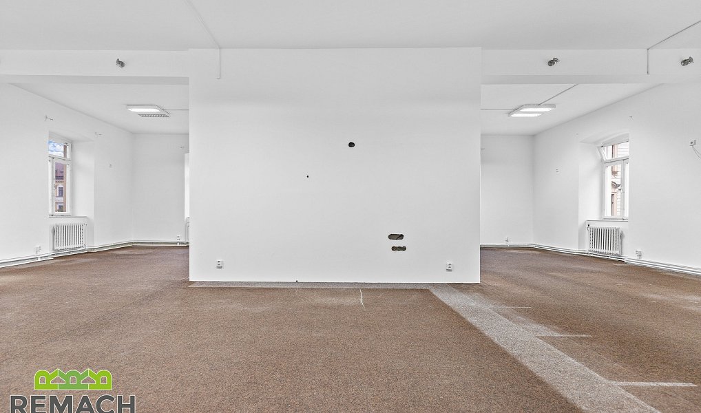 Pronájem obchodních prostor 110 m², Uherské Hradiště – náhled fotky 5