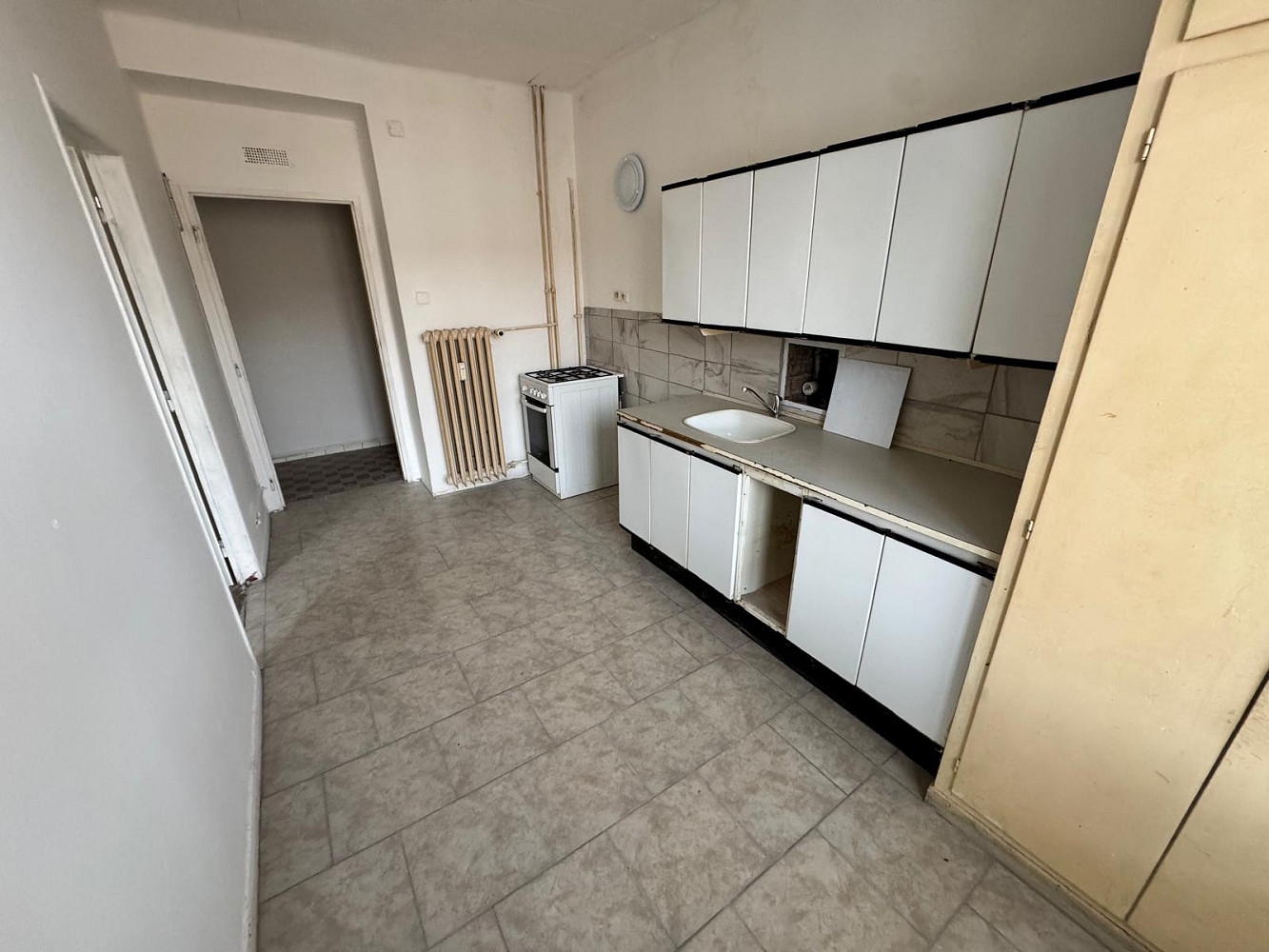 Pronájem bytu 1+1 37 m² – fotografie 2