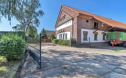 Pronájem skladovacích prostor 413 m², Zelená, Hradec Králové - Kukleny