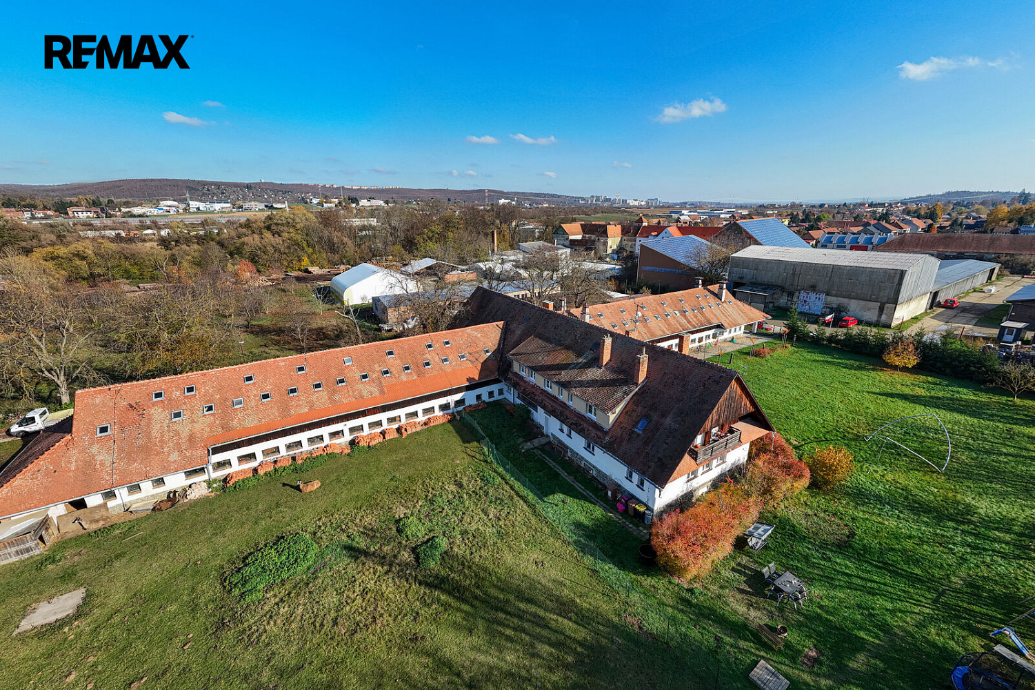 Pronájem skladovacích prostor 3 000 m² – fotografie 4