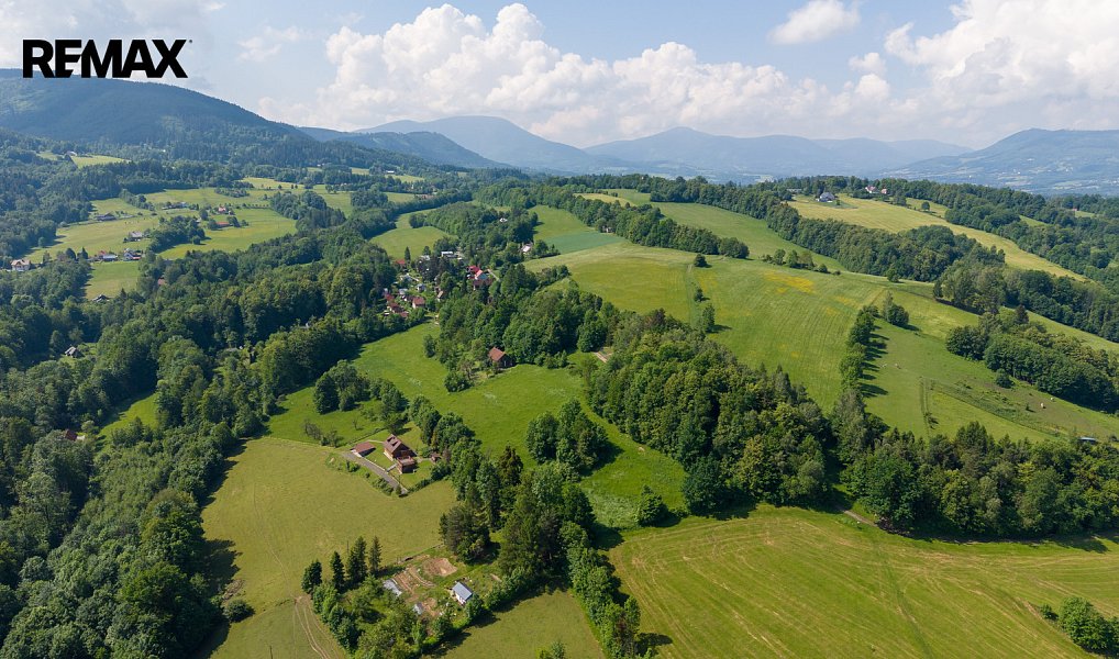 Prodej stavebního pozemku 23 273 m², Janovice – náhled fotky 9