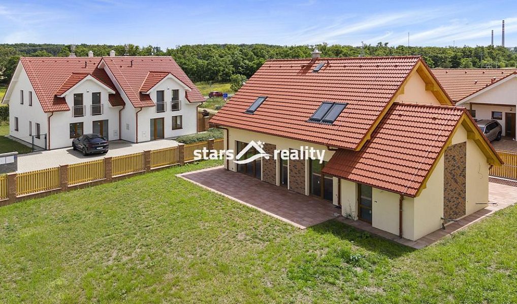 Prodej domu 179 m² s pozemkem 676 m², Veltrusy – náhled fotky 3