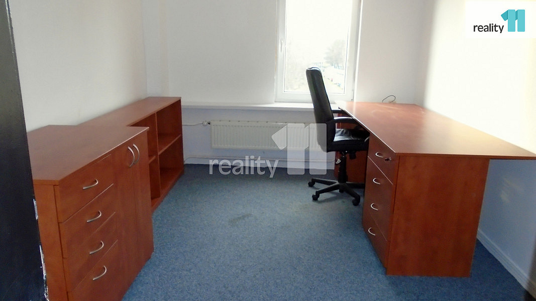 Pronájem kanceláře 14 m² — photo 3