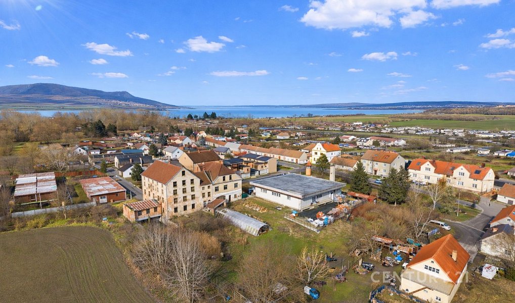 Prodej domu 2 133 m² s pozemkem 6 094 m², Přítluky – náhled fotky 3