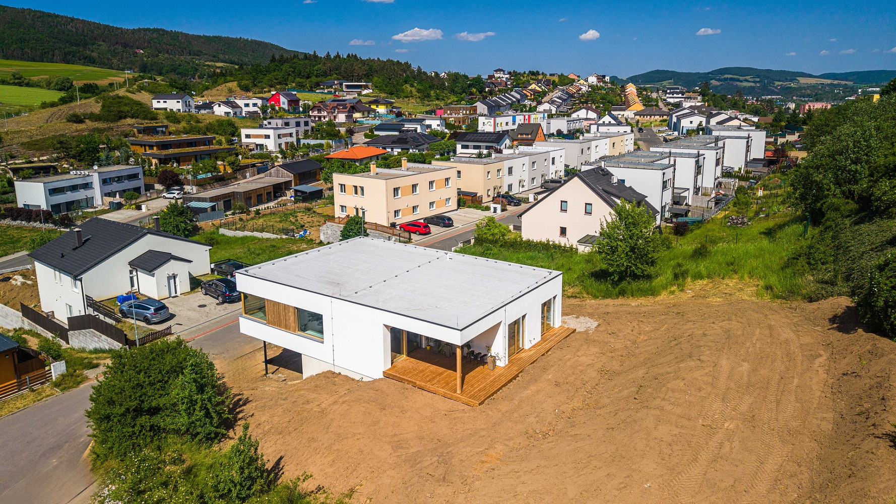Prodej domu 180 m² s pozemkem 696 m² — photo 4