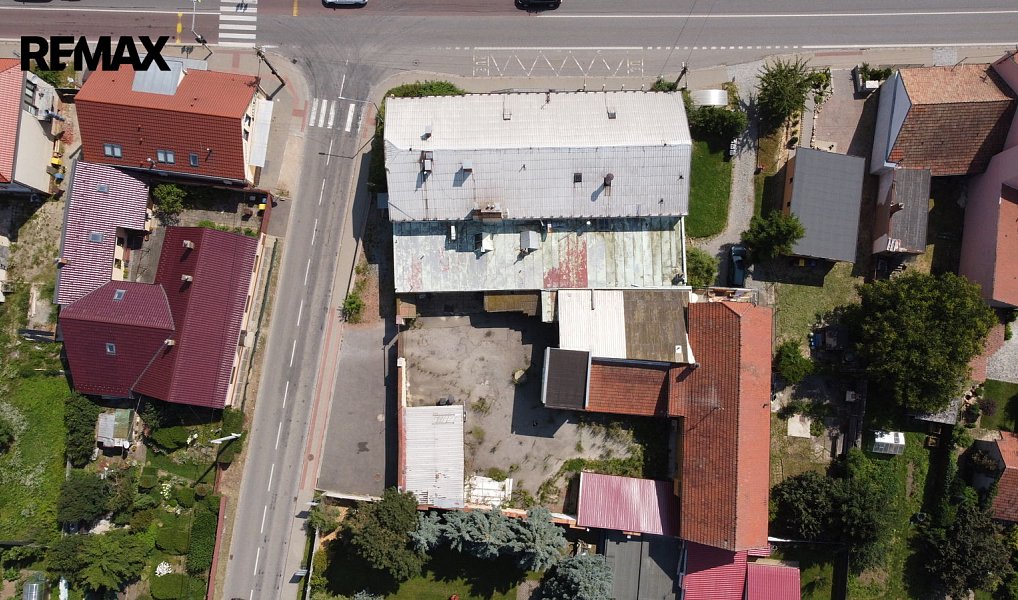 Prodej komerčního objektu (jiného typu) 1 450 m², Lipůvka – náhled fotky 4