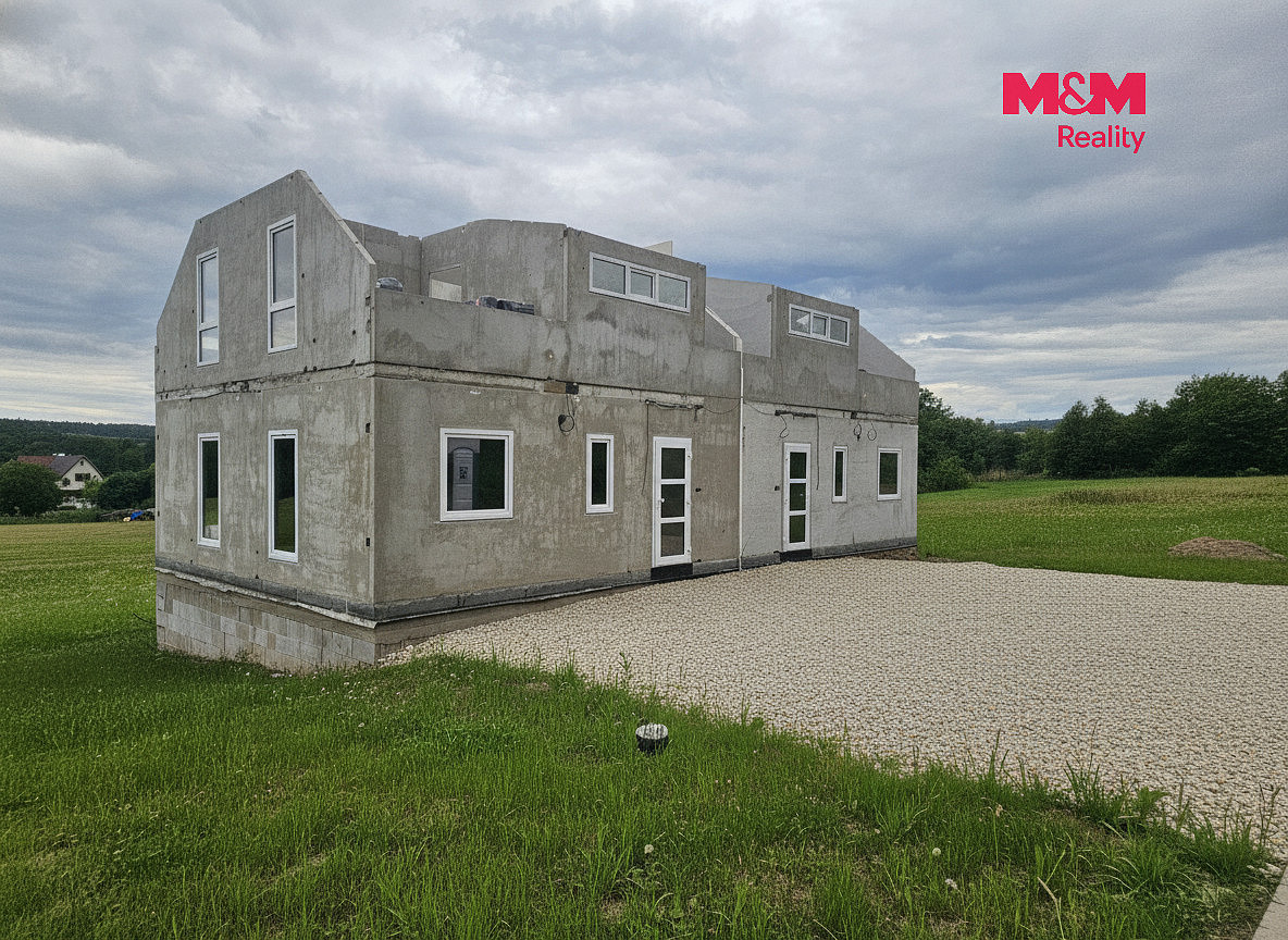Prodej domu 97 m² s pozemkem 429 m² — photo 2