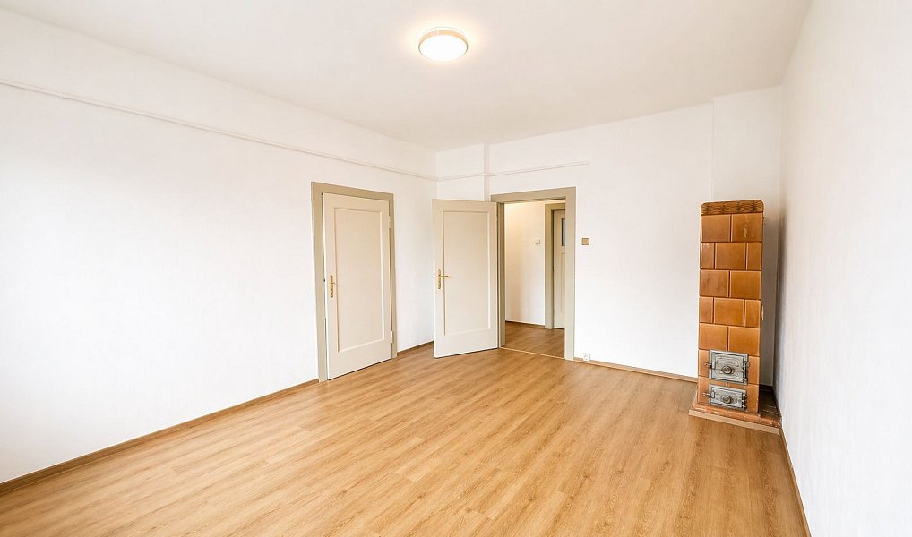 Prodej bytu 2+1 63 m², Cheb – náhled fotky 12