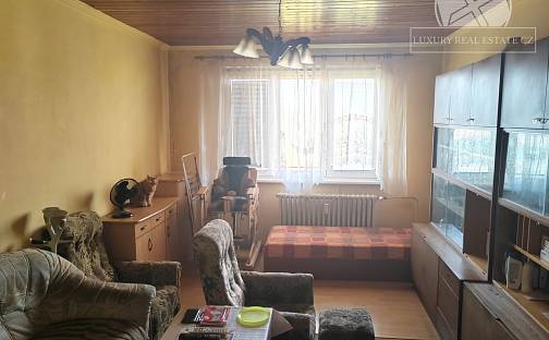 Prodej bytu 3+1 76 m², Polská, Kladno - Kročehlavy