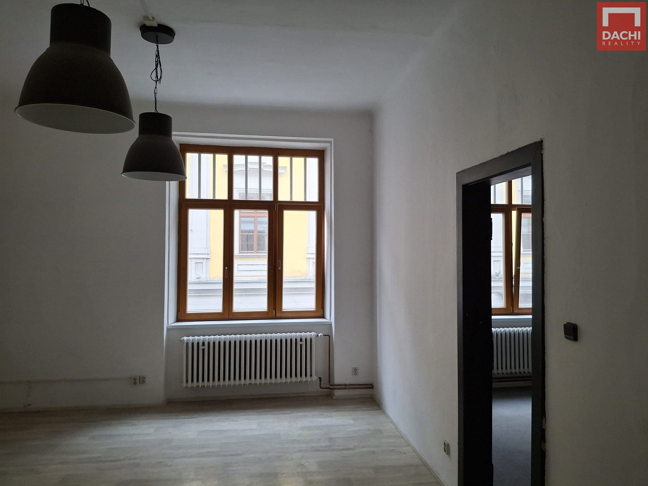 Pronájem kanceláře 80 m² – fotografie 2