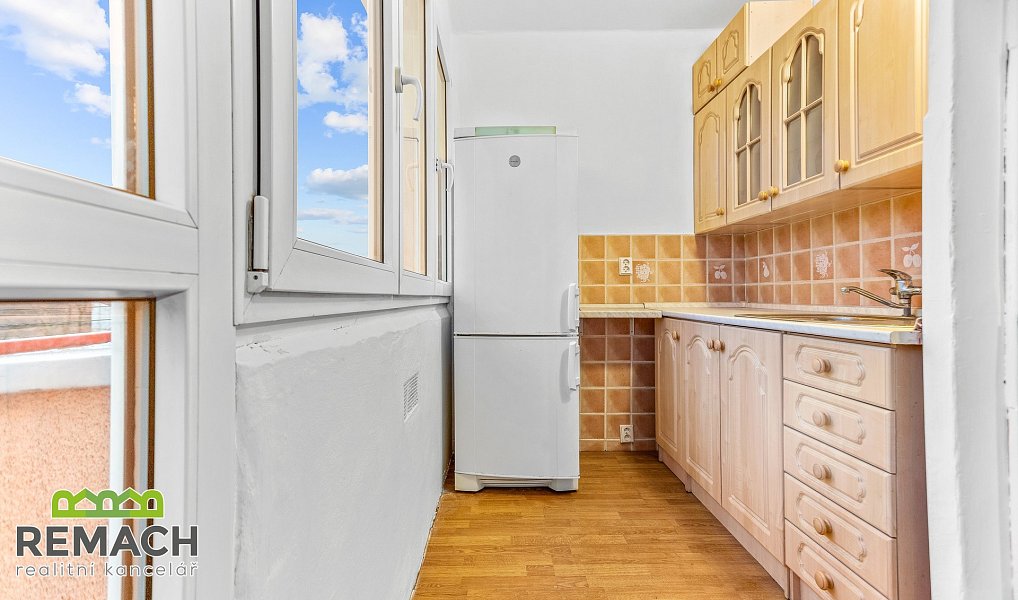Pronájem bytu 1+kk 27 m², Náchod – náhled fotky 2
