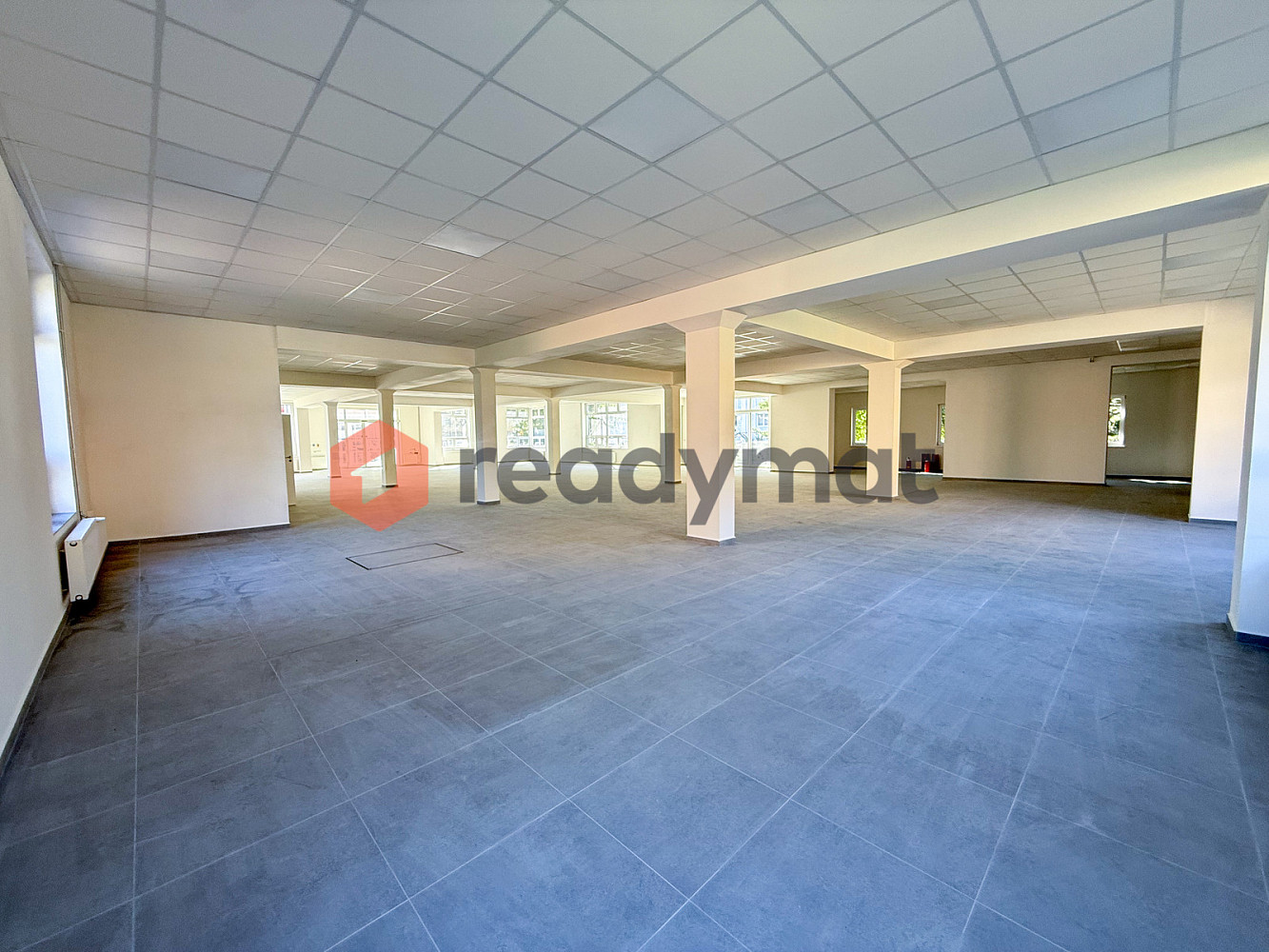 Pronájem obchodních prostor 588 m² — photo 4