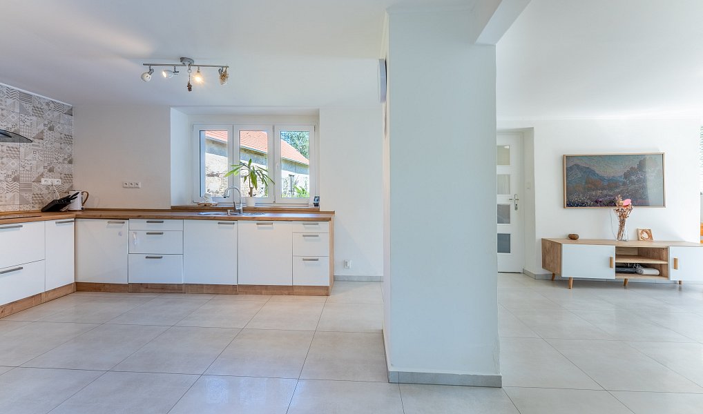 Prodej domu 162 m² s pozemkem 735 m², Horní Kruty – náhled fotky 36