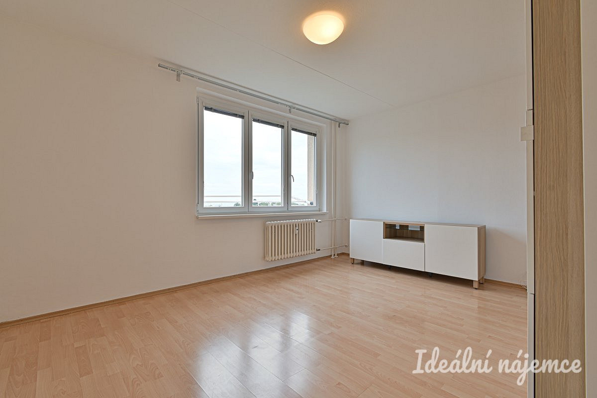 Pronájem bytu 2+kk 40 m² – fotografie 4