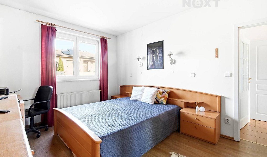 Prodej domu 145 m² s pozemkem 1 215 m², Narysov – náhled fotky 9