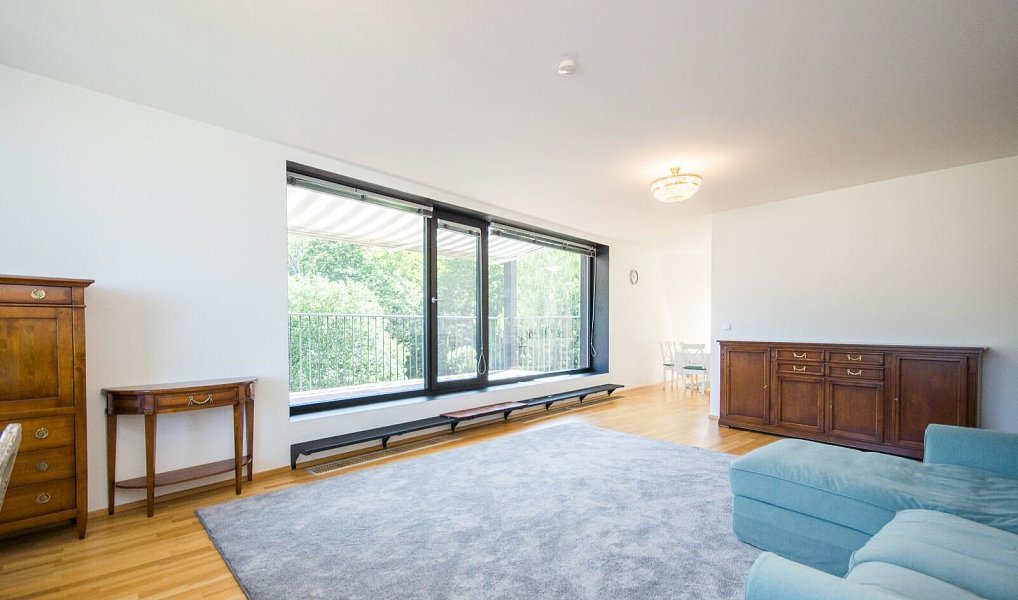 Prodej bytu 5+kk 149 m², Karlovy Vary – náhled fotky 13