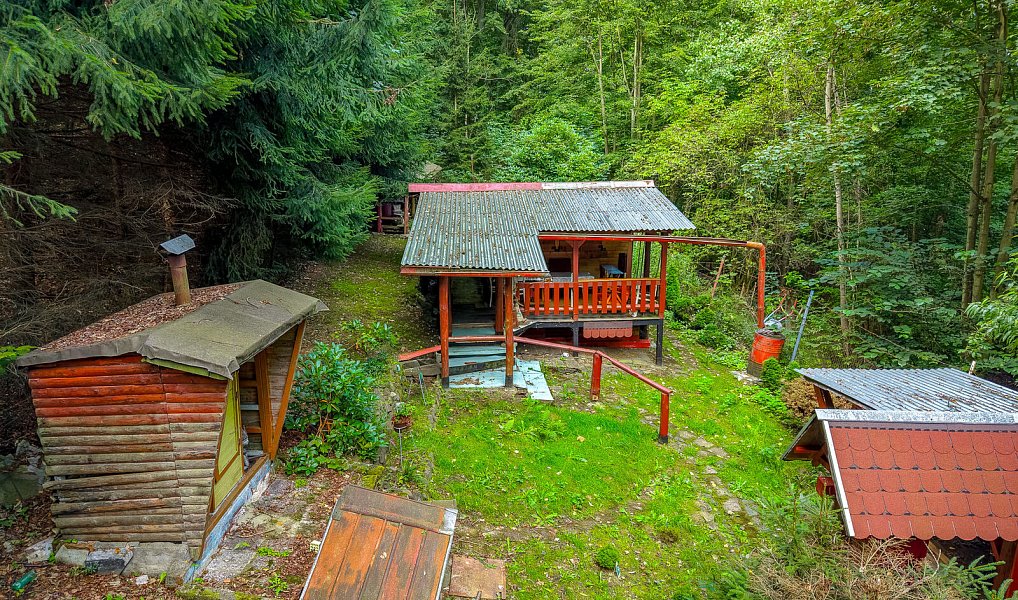 Prodej zahrady 1 398 m², Benešov nad Ploučnicí – náhled fotky 3