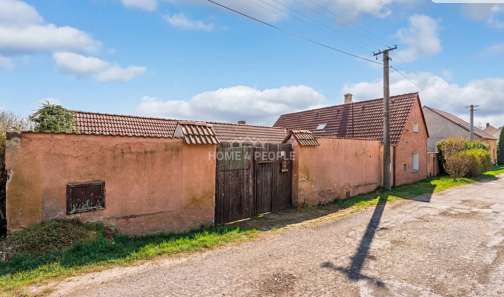 Prodej domu 133 m² s pozemkem 1 126 m², Zlonice – náhled fotky 43