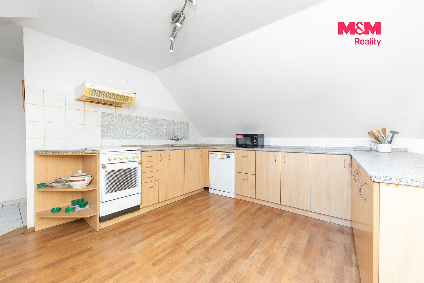Prodej chaty/chalupy 237 m² s pozemkem 290 m² – fotografie 3