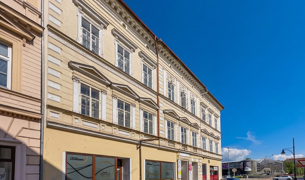Pronájem kanceláře 50 m², Chomutov – náhled fotky 2