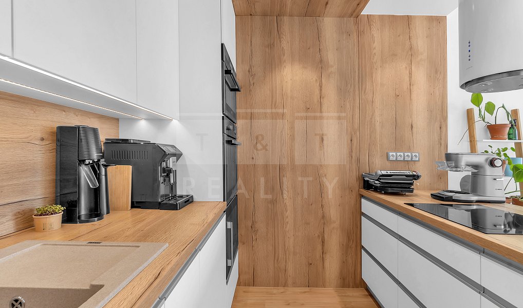 Prodej bytu 4+kk 102 m², Hradec Králové – náhled fotky 9