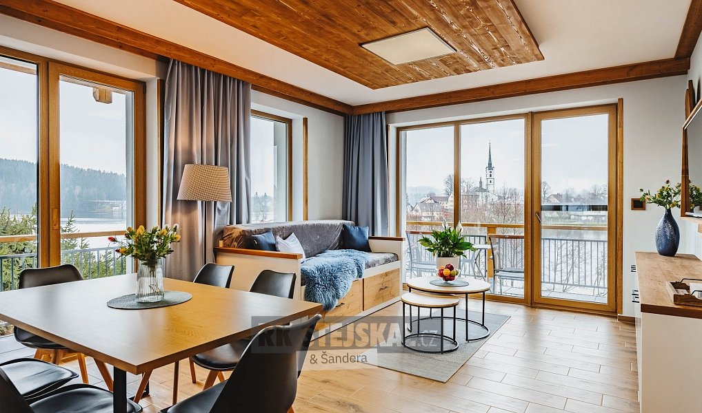 Pronájem bytu 2+kk 54 m², Frymburk – náhled fotky 7