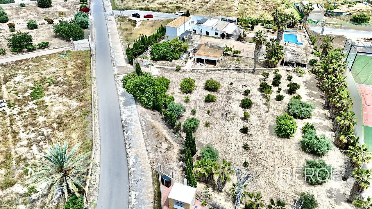 Prodej domu 347 m² s pozemkem 5 029 m² - Vista 2