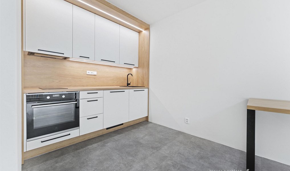 Prodej bytu 2+kk 47 m², Hostivice – náhled fotky 5